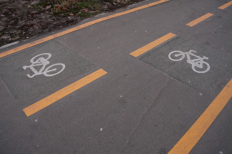 Photo of bi-directional cycle lanes