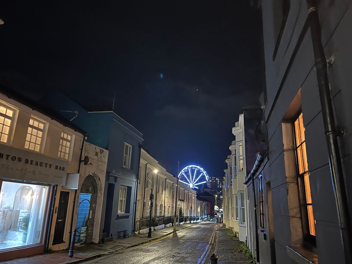 A picture of the ferris wheel in Valley Gardens from Gloucester Street